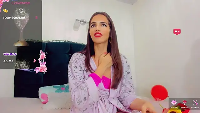 Snapshot of Rubi_30 chatting on 02-13-25, 11:04 Rubi 30 online show from 02-13-25, 11:04