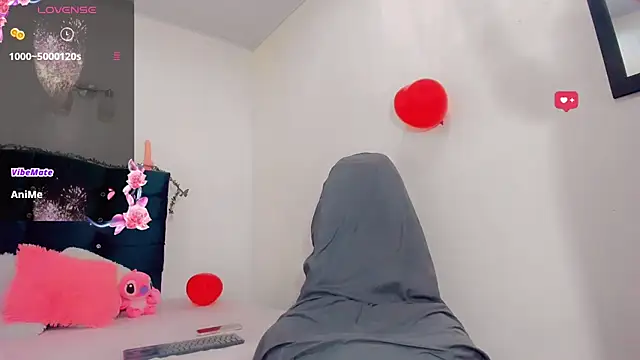 Snapshot of Rubi_30 chatting on 02-15-25, 02:22 Rubi 30 online show from 02-15-25, 02:22