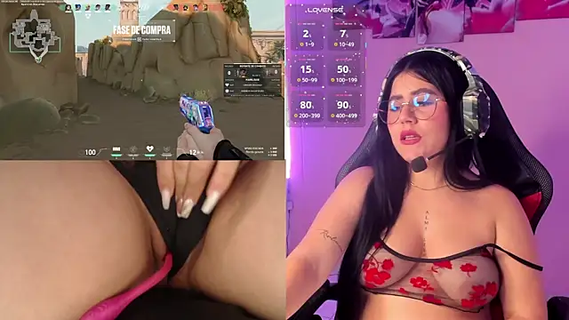 Snapshot of DanielaHang chatting on 01-28-25, 04:08 DanielaHang online show from 01-28-25, 04:08