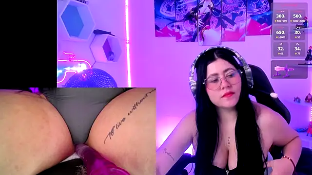 DanielaHang online show from 01-10-26, 01:35