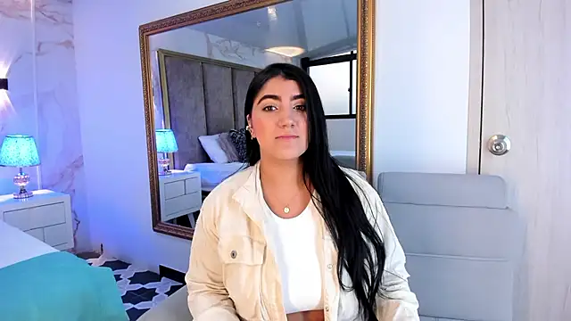 PaulinaDuarte online show from 01-19-25, 12:17