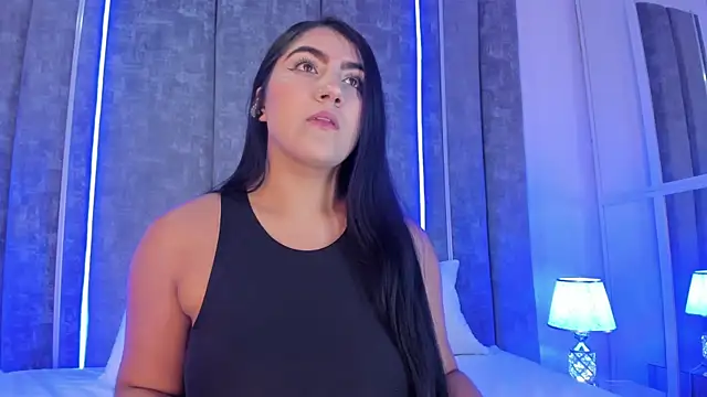 PaulinaDuarte online show from 03-03-25, 12:16