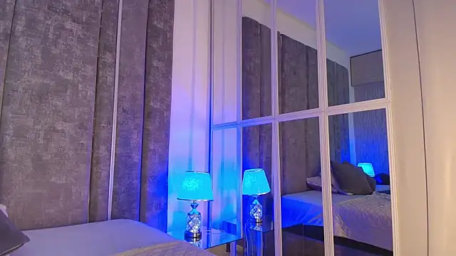 PaulinaDuarte online show from 11-08-25, 11:32