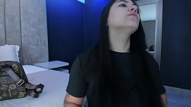 PaulinaDuarte online show from 04-11-26, 11:58