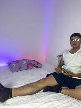 ConnyBlare online show from 04-08-26, 02:22