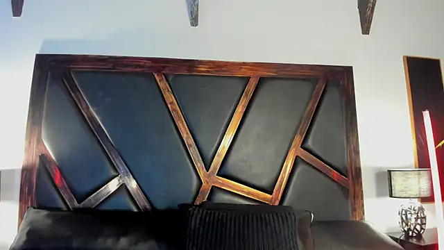 EmiliWilliams online show from 04-28-26, 02:27