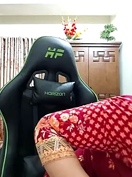 Payel-Sen online show from 04-24-26, 05:48