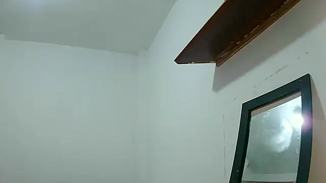 linzeysmith4 online show from 12-07-24, 09:44