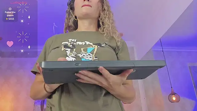 Shantall   online show from 02-10-25, 10:53