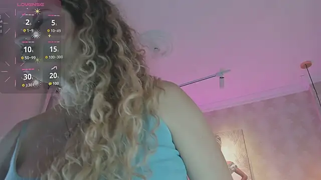 Shantall   online show from 04-24-26, 11:01