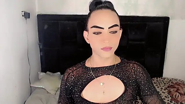 Michell Queen online show from 04-22-26, 06:16