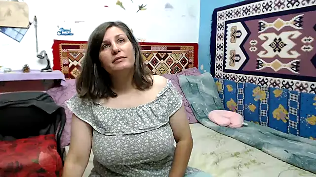 AdelineBlueEyes online show from 09-22-25, 04:36