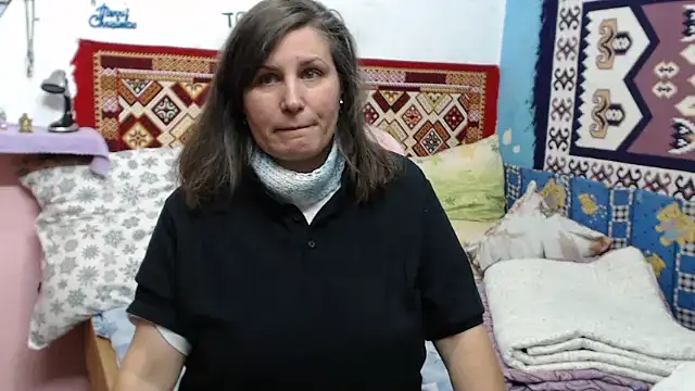 AdelineBlueEyes online show from 10-06-25, 07:39