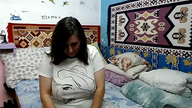 AdelineBlueEyes online show from 10-07-25, 11:18