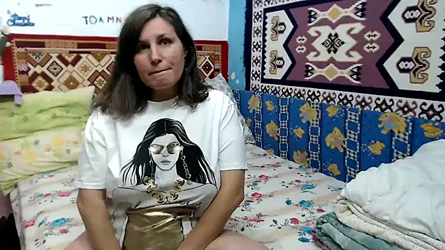 AdelineBlueEyes online show from 10-12-25, 09:52