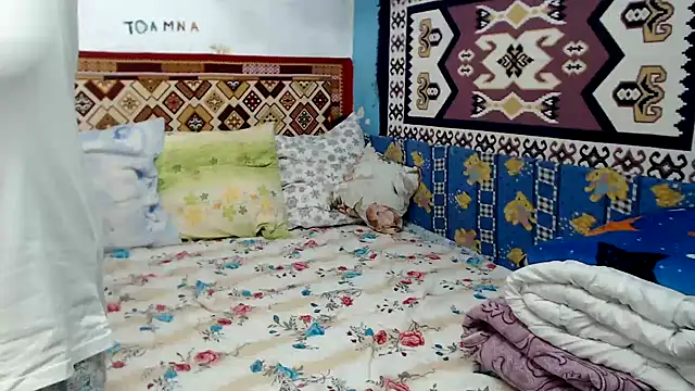 AdelineBlueEyes online show from 10-15-25, 09:53