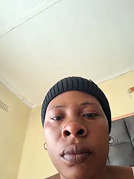 Snapshot of Ninilet0 chatting on 05-24-26, 08:30 Ninilet0 online show from 05-24-26, 08:30