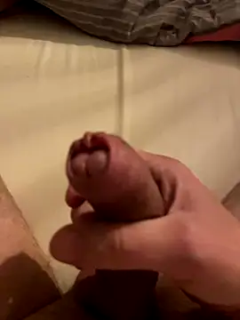 Snapshot of Jerkm8s chatting on 11-19-25, 07:19 Jerkm8s online show from 11-19-25, 07:19