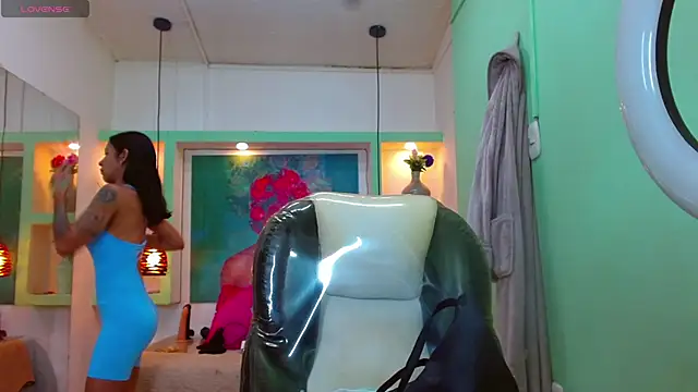 lorenapinto online show from 03-09-26, 03:05