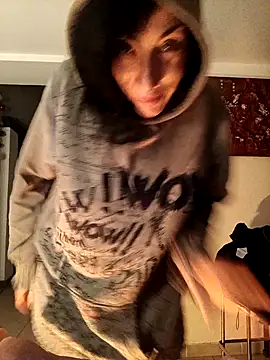 Snapshot of freyamoret chatting on 12-21-24, 04:52 freyamoret online show from 12-21-24, 04:52