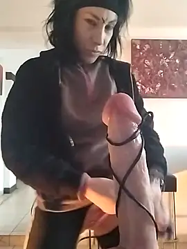 Snapshot of freyamoret chatting on 01-07-25, 08:24 freyamoret online show from 01-07-25, 08:24