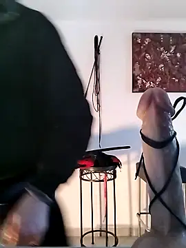 Snapshot of freyamoret chatting on 01-14-25, 03:47 freyamoret online show from 01-14-25, 03:47