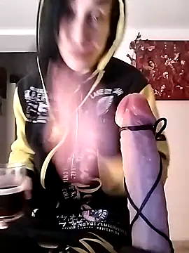 Snapshot of freyamoret chatting on 02-14-25, 04:04 freyamoret online show from 02-14-25, 04:04