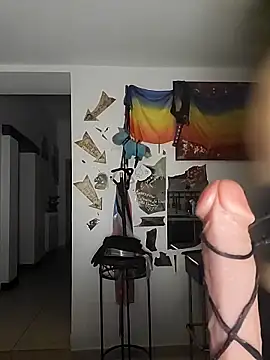 Snapshot of freyamoret chatting on 09-23-25, 03:20 freyamoret online show from 09-23-25, 03:20