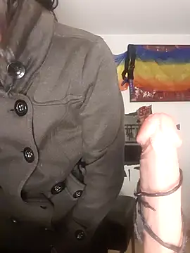 Snapshot of freyamoret chatting on 10-14-25, 04:02 freyamoret online show from 10-14-25, 04:02