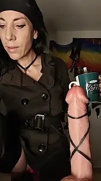 Snapshot of freyamoret chatting on 11-19-25, 04:45 freyamoret online show from 11-19-25, 04:45