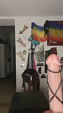 Snapshot of freyamoret chatting on 12-05-25, 03:15 freyamoret online show from 12-05-25, 03:15