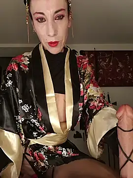 Snapshot of freyamoret chatting on 05-19-26, 01:56 freyamoret online show from 05-19-26, 01:56