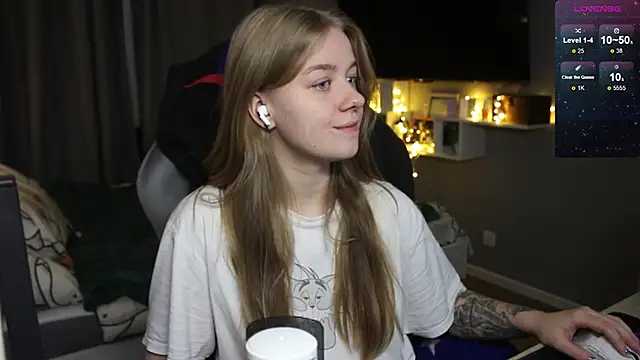 candy maggie online show from 12-26-24, 05:19