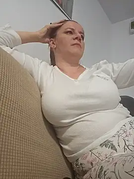 KristenVega online show from 01-07-25, 07:17