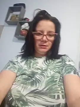 KristenVega online show from 01-29-25, 08:04