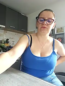 KristenVega online show from 03-30-26, 10:05