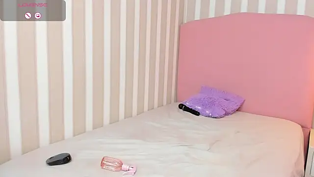 Snapshot of AMELIETARSON chatting on 01-28-25, 10:34 AMELIETARSON online show from 01-28-25, 10:34