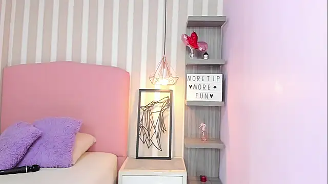 Snapshot of AMELIETARSON chatting on 03-08-25, 07:20 AMELIETARSON online show from 03-08-25, 07:20