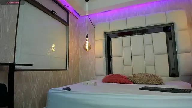 summer lee  online show from 03-18-25, 05:53