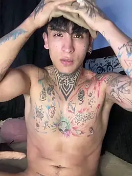 Snapshot of _Tomy08calderon chatting on 12-22-24, 12:39 Tomy08calderon online show from 12-22-24, 12:39