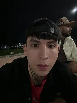 Snapshot of _Tomy08calderon chatting on 02-22-25, 03:34 Tomy08calderon online show from 02-22-25, 03:34