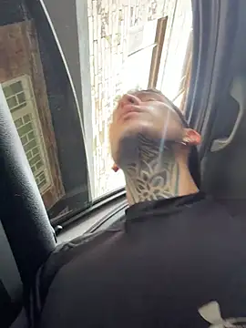 Snapshot of _Tomy08calderon chatting on 10-29-25, 06:09 Tomy08calderon online show from 10-29-25, 06:09