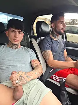 Snapshot of _Tomy08calderon chatting on 11-14-25, 06:17 Tomy08calderon online show from 11-14-25, 06:17