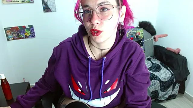 Snapshot of natasha_laulau chatting on 05-12-26, 12:52 natasha laulau online show from 05-12-26, 12:52