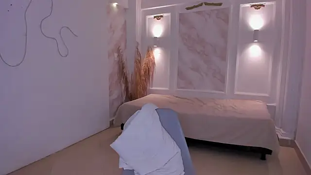 NastassjaCandy online show from 10-09-25, 07:01