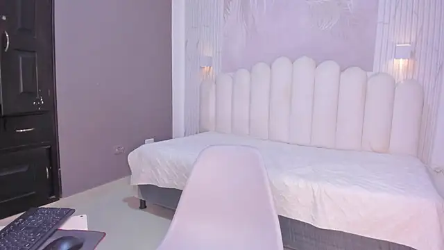 NastassjaCandy online show from 11-03-25, 06:53