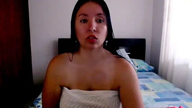 emely sexx20 online show from 01-22-25, 04:23