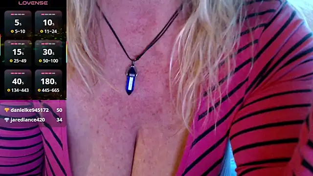 JennaDeluxe online show from 01-08-26, 08:05