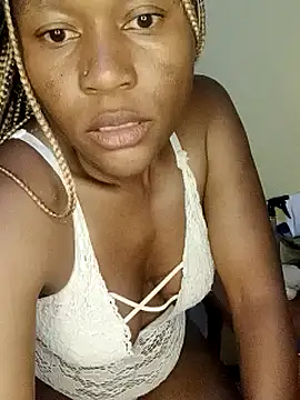 Mayah19 online show from 02-25-25, 05:04