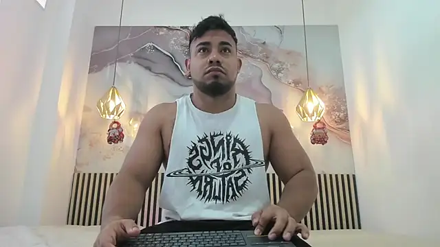 BrianMalonee online show from 12-01-25, 12:10